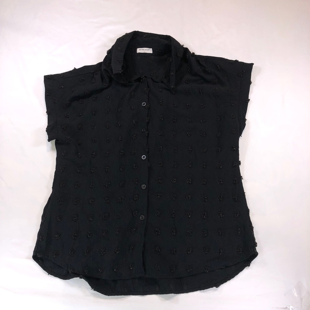 Bothenial Black Textured Swiss Dot Short Sleeve Button Down Blouse Large